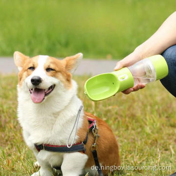 Hundeausflug tragbarer Wasserbecher